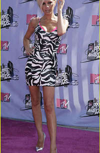 Mode nude pics of Victoria Beckham