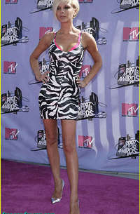 Mode nude pics of Victoria Beckham