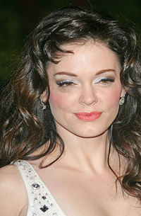 Rose Mcgowan looking very fine