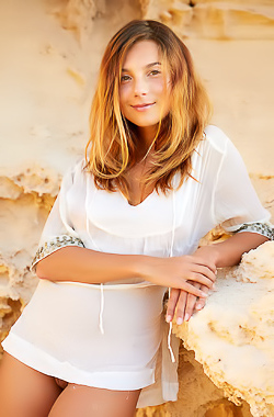 Belka Turns Around To Flaunt Her Curvy Ass