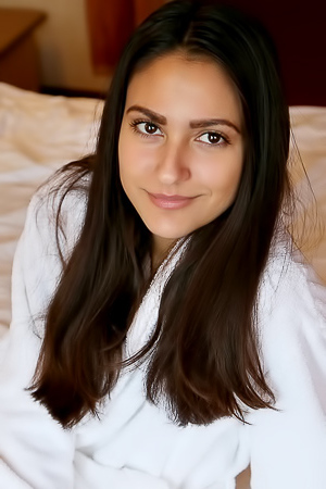 Cira Nerri In Some Backstage Nude Photos