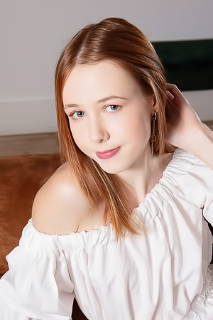 Lila Rose Naked And Parting Her Porcelain-pale Thighs Flirtatiously