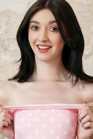 Xena Dream Feels the Buzz of Cock Approaching